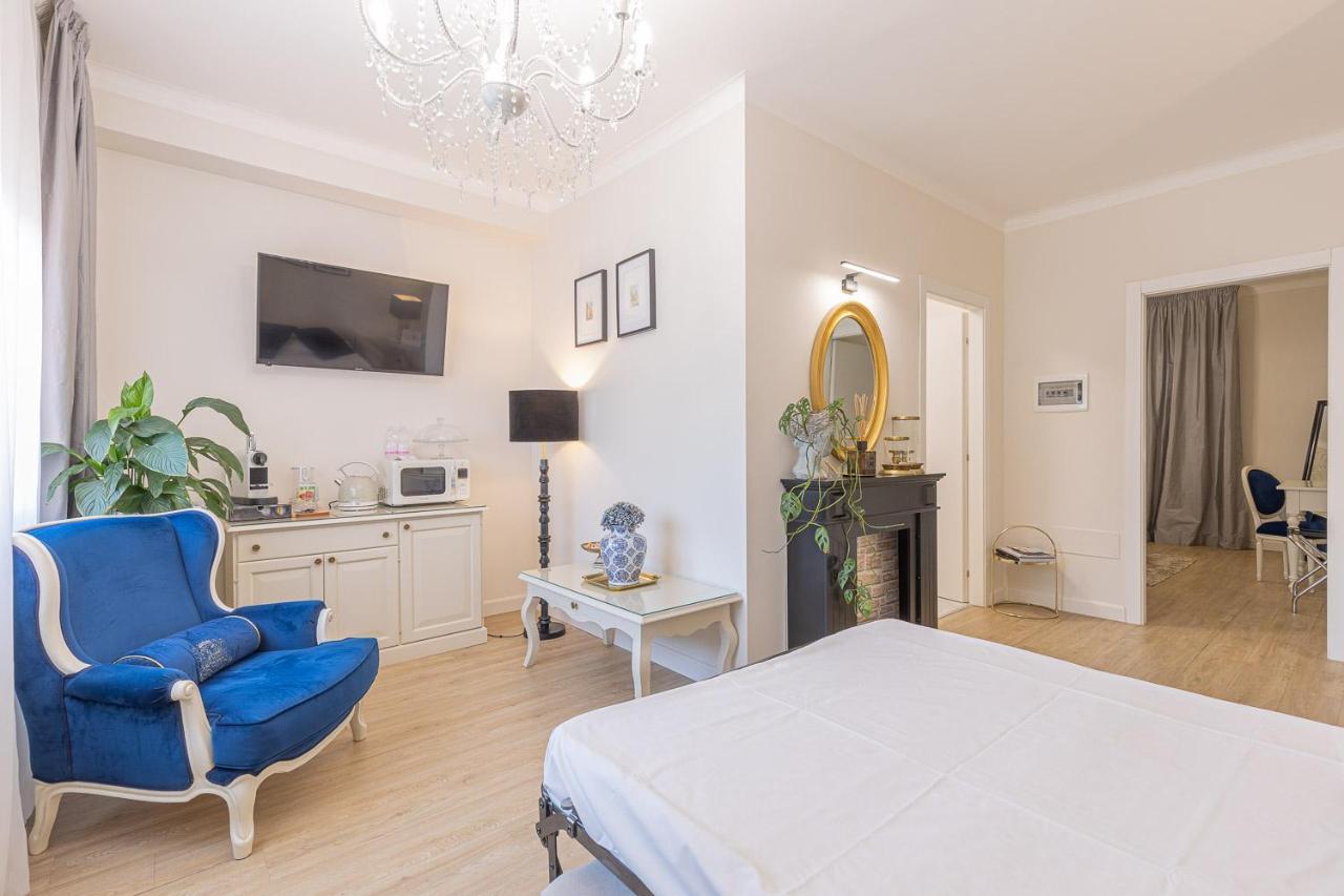 Crys: Apartments, Holiday, Business, Blu Верона Екстер'єр фото