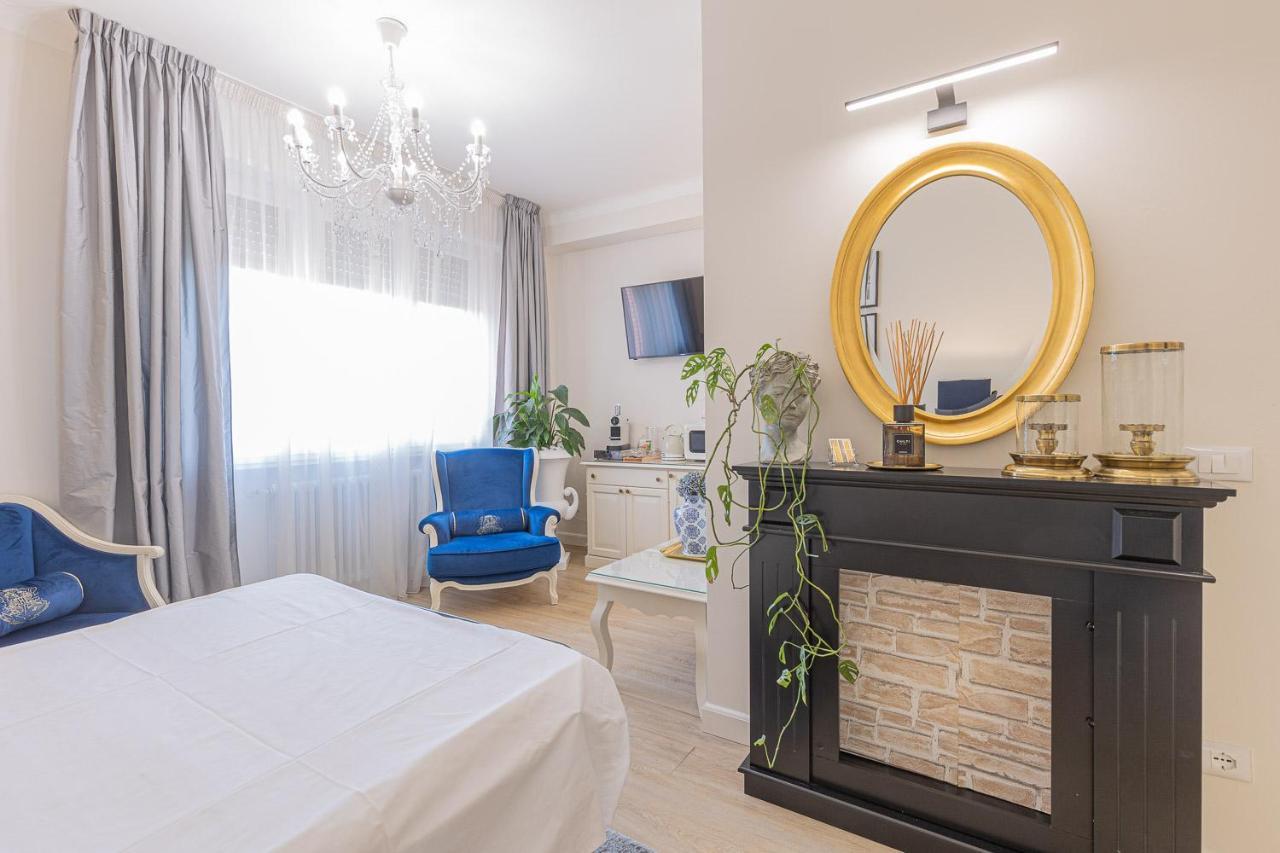 Crys: Apartments, Holiday, Business, Blu Верона Екстер'єр фото