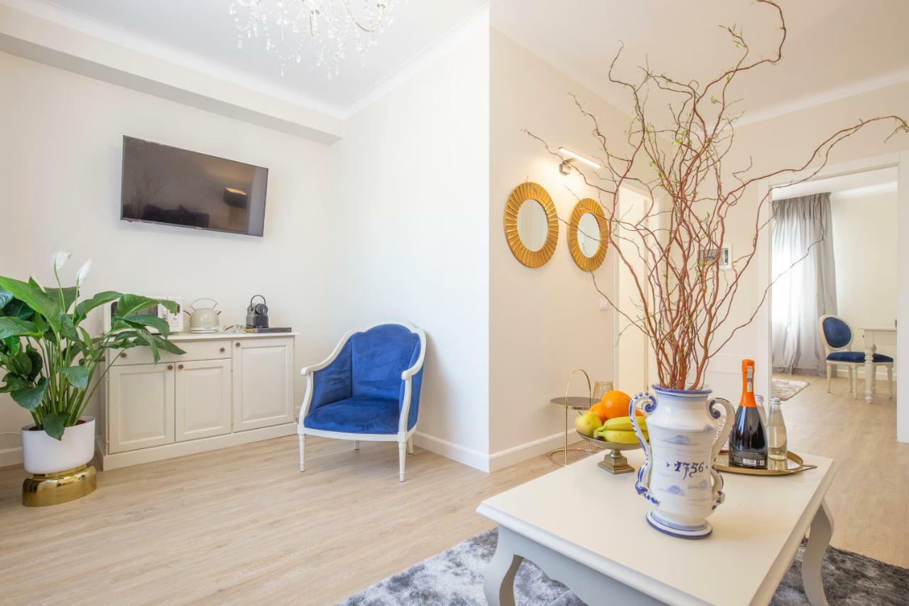 Crys: Apartments, Holiday, Business, Blu Верона Екстер'єр фото